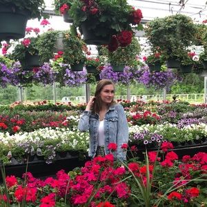 Meet your Posher, Andrea